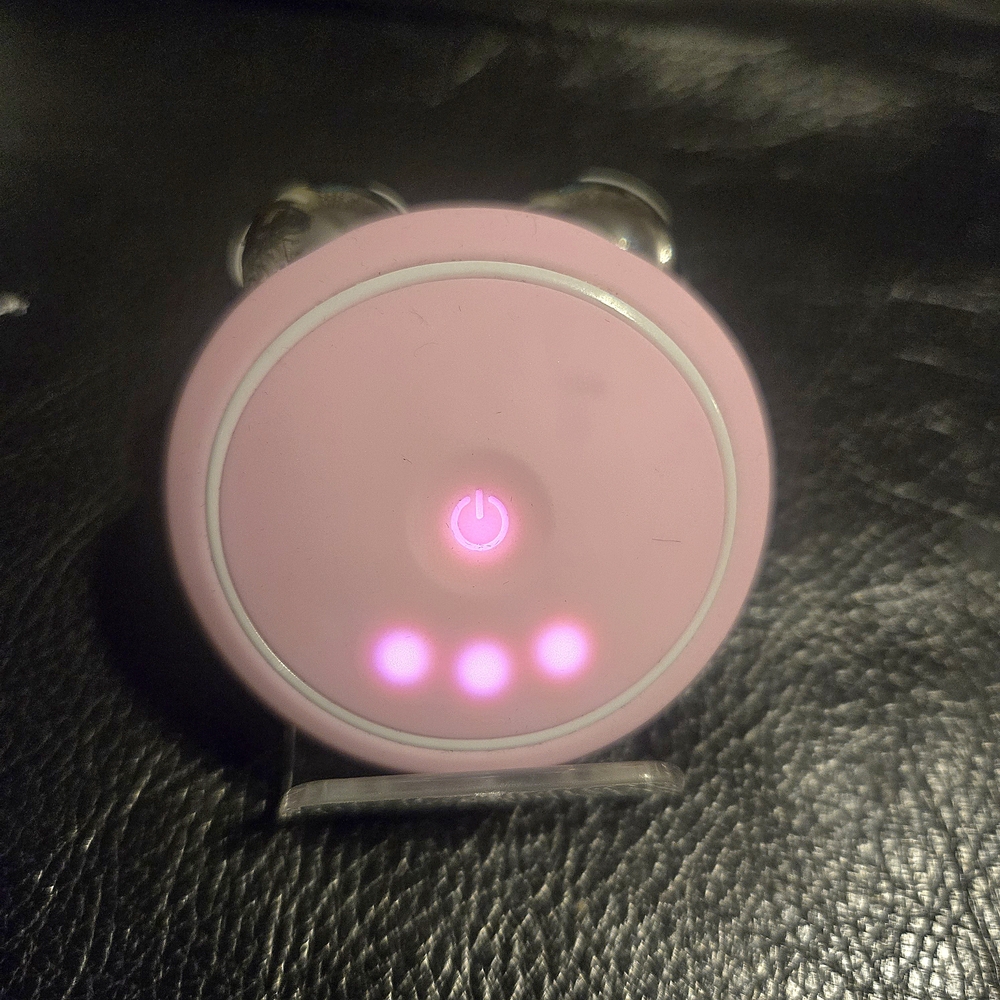 FOREO BEAR Mini Microcurrent Facial Device - Picture 5 of 5